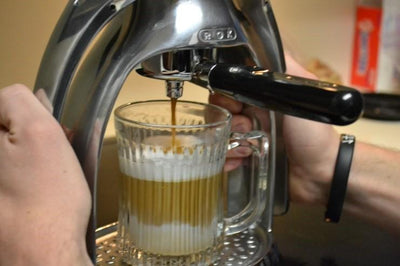 ROK vs Flair: The Manual Espresso Machine Showdown